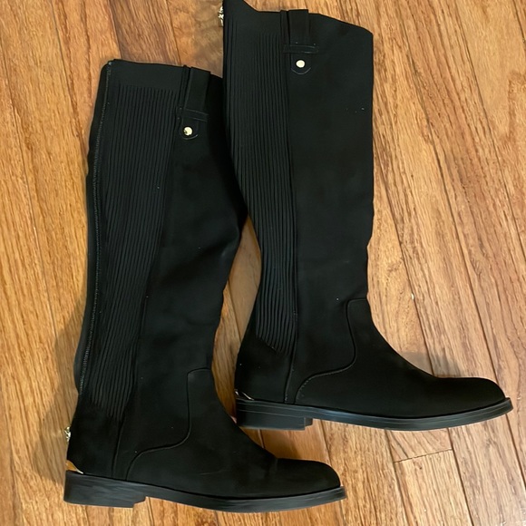 Kenneth Cole suede Boots - Picture 1 of 4